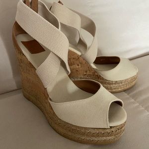 Tori Burch Wedge Sandals NWOB Sz 5.5